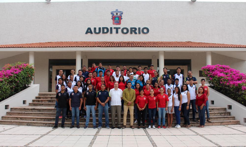 Buscan hacer historia en el Campeonato Intercentros Universitarios