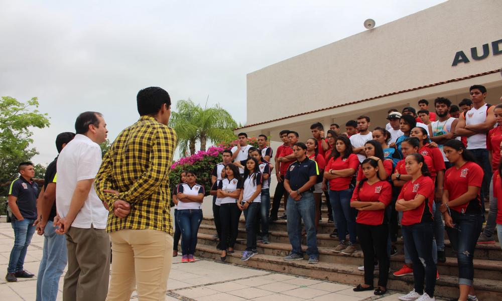 Buscan hacer historia en el Campeonato Intercentros Universitarios