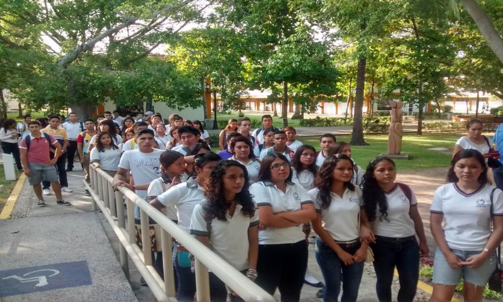 Con exposición CUCosta conmemora Día de los Museos
