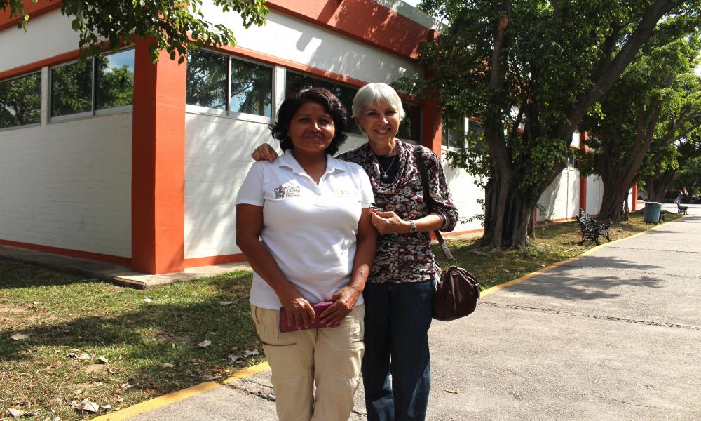Reconoce CUCosta compromiso de universitarias en educación, ciencia y cultura