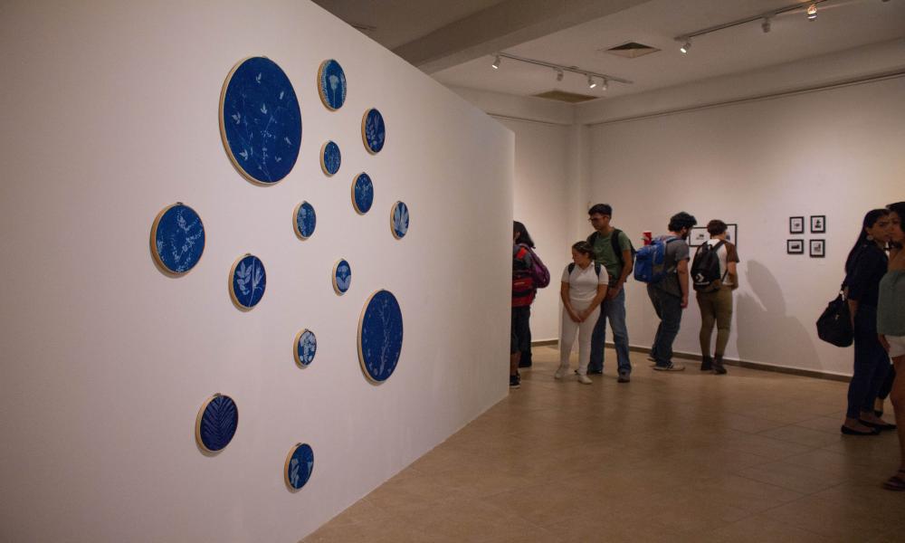 Inauguran exposición colectiva “Lux Alquimia” en el Museo de arte Peter Gray.