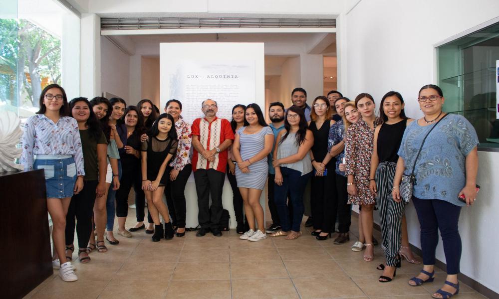 Inauguran exposición colectiva “Lux Alquimia” en el Museo de arte Peter Gray.