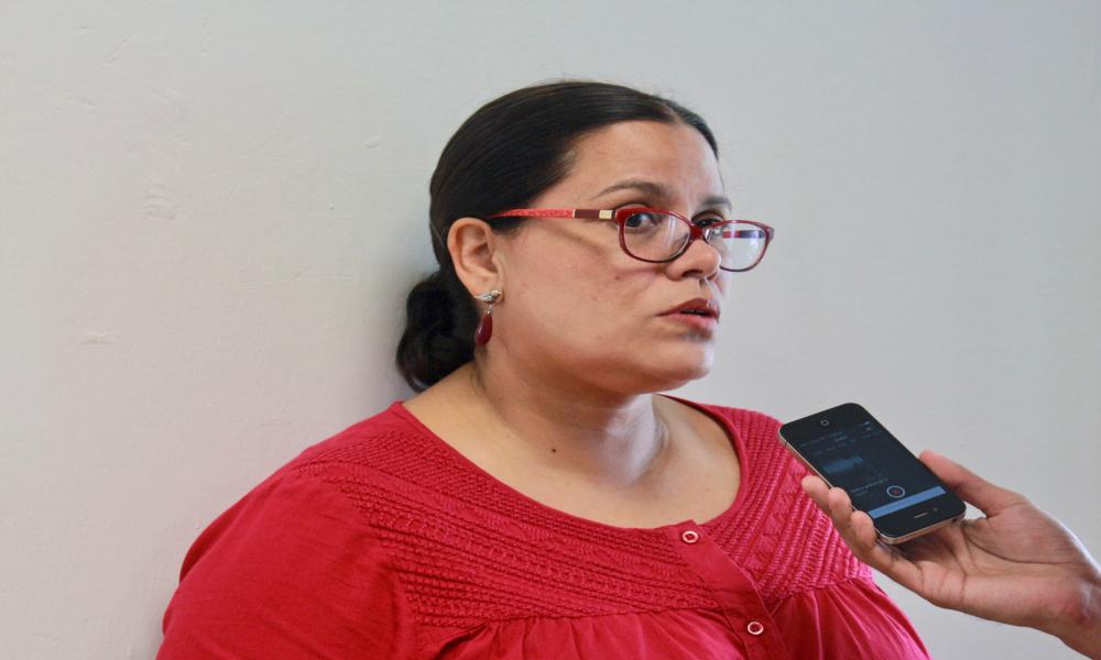 Rinden protesta primeros egresados de Artes Visuales