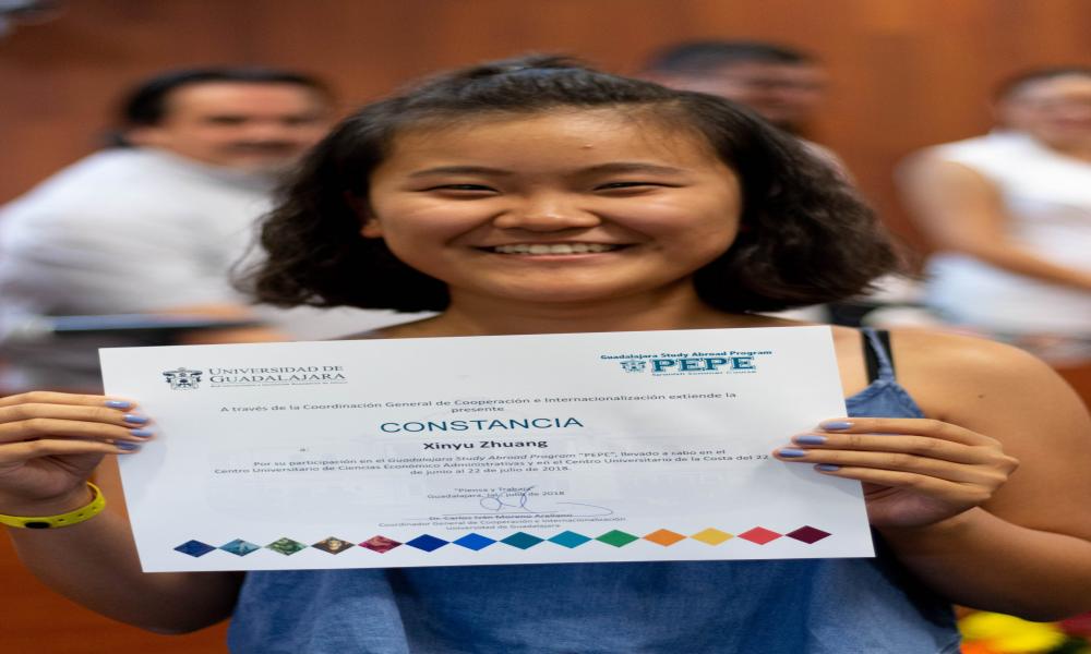 Clausuran cuarta edición del Programa de Español para Extranjeros en CUCosta