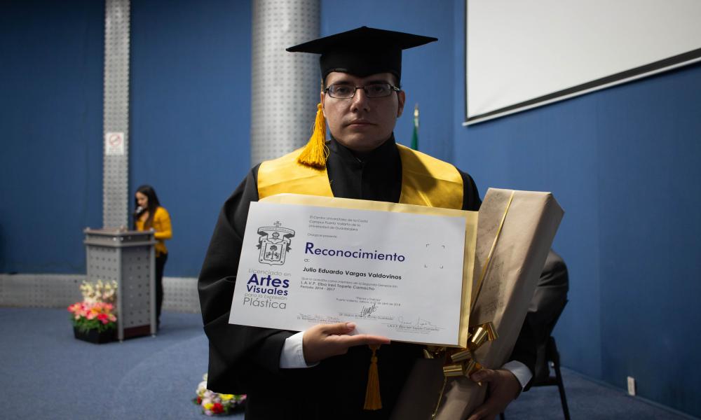 Egresa primera generación de Artes Visuales para la Expresión Fotográfica