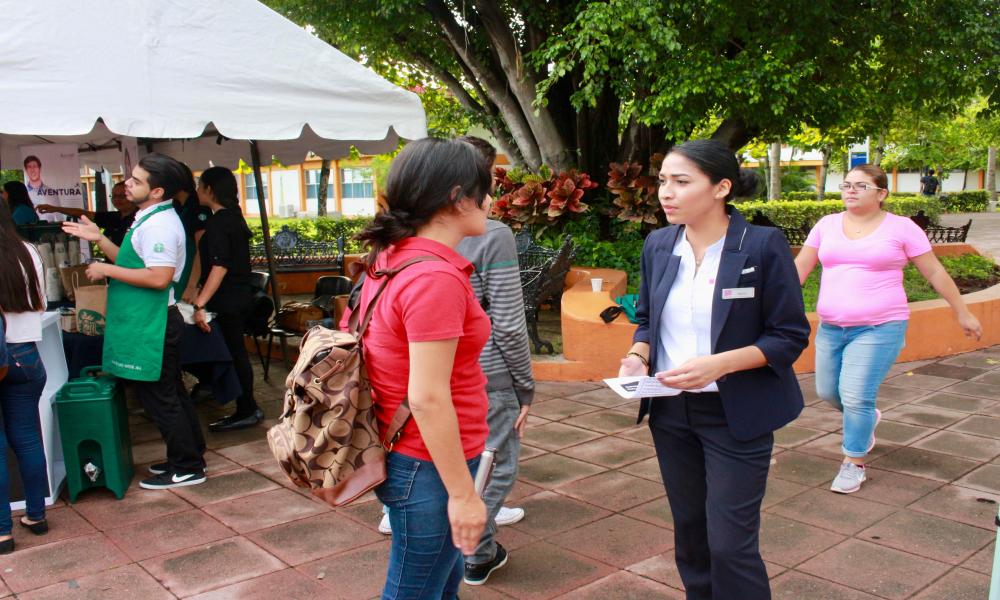 CUCosta fortalece vínculos con sector productivo local