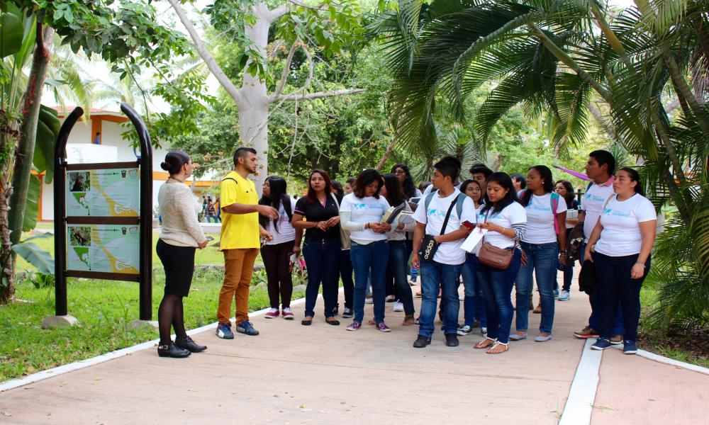 Recibe CUCosta a 37 nuevos estudiantes de intercambio