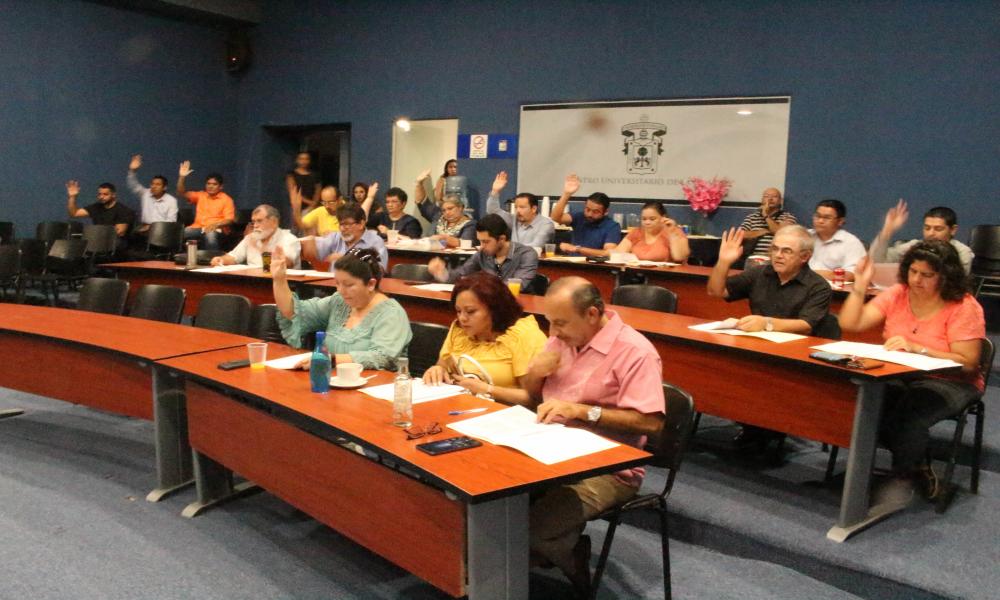 Auditorio de Rectoría del CUCosta llevará nombre de “Armando Soltero Macías”