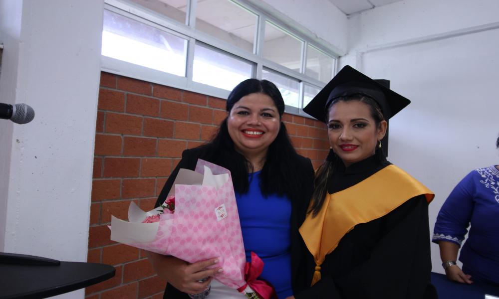 Egresa la primera generación del CUCosta en su Sede Tomatlán