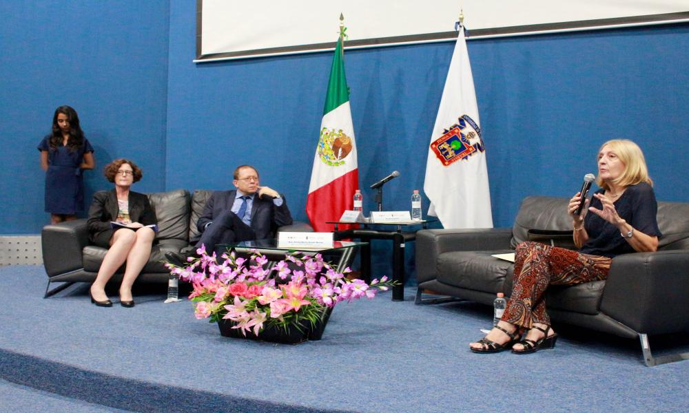 Colonialismo y racismo permean en literatura estadunidense de los siglos XVI al XIX