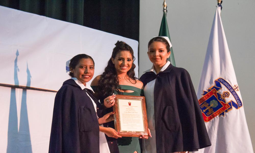 Egresa Décima Séptima Generación de la Licenciatura en Enfermería