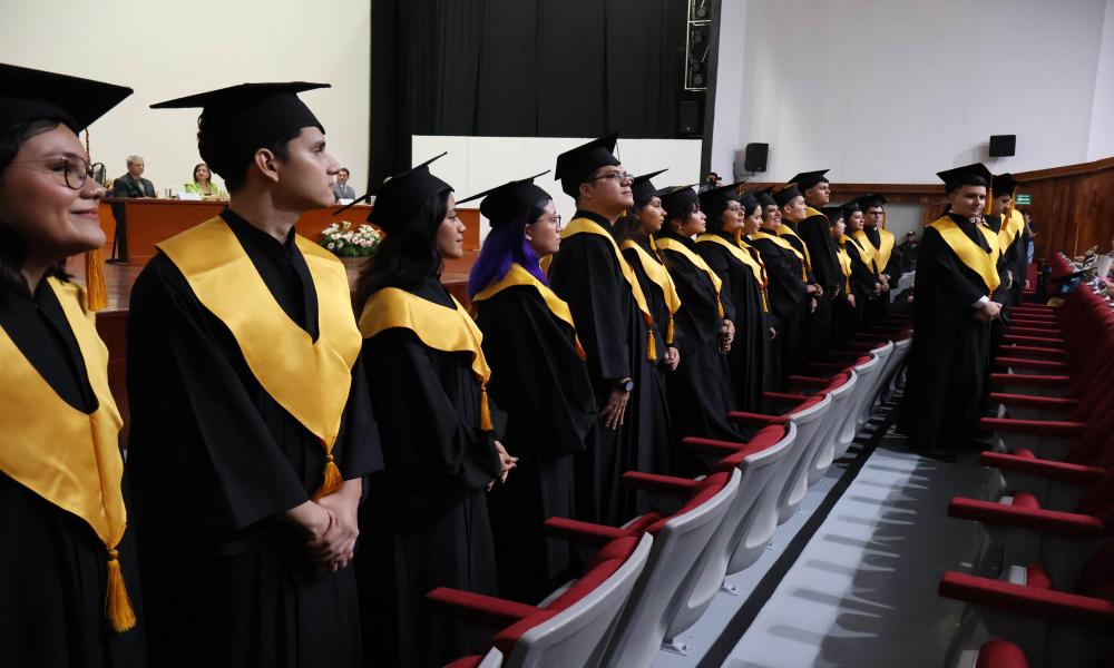 Se graduaron Ingenieros en Comunicación Multimedia y Computación