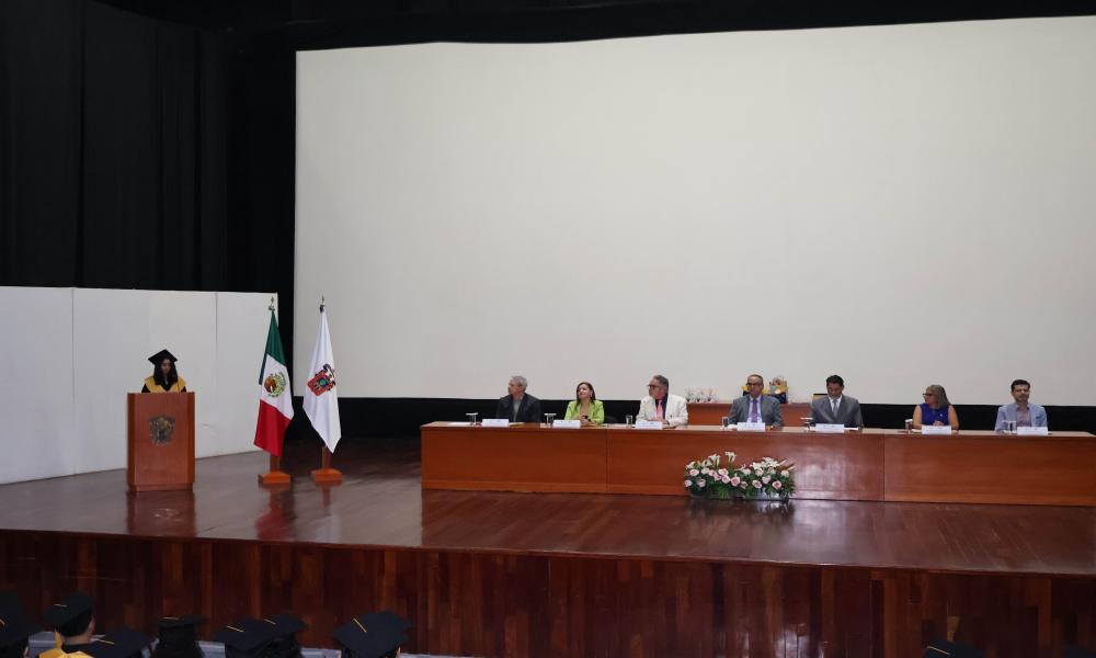 Se graduaron Ingenieros en Comunicación Multimedia y Computación