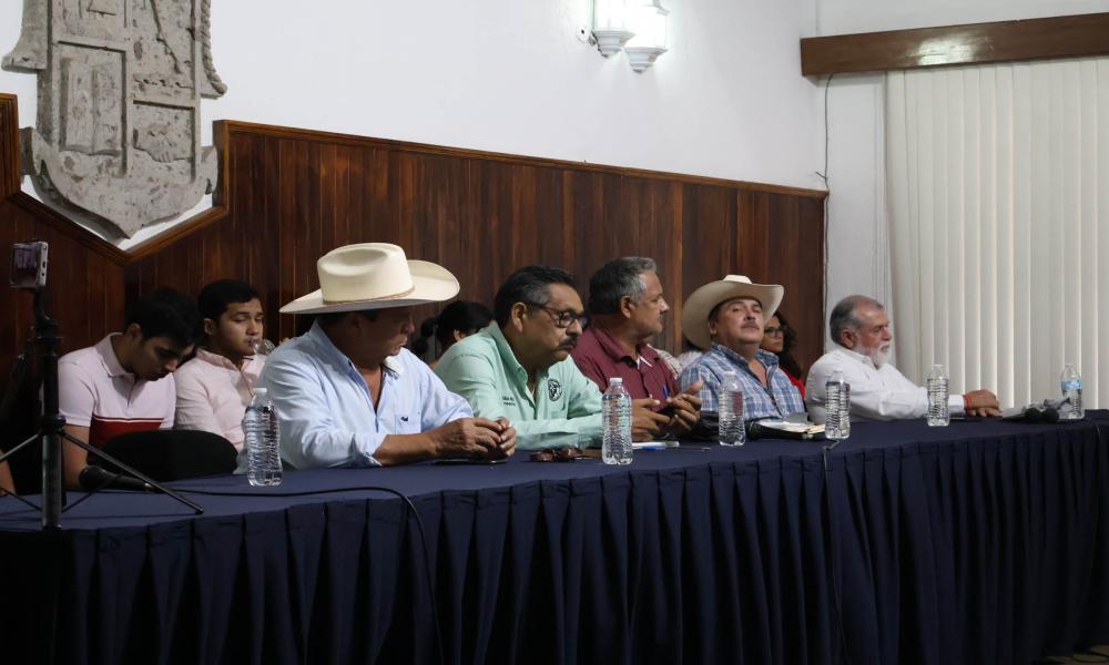 Universitarios tienen la oportunidad de presentar propuestas ante Comisiones Edilicias