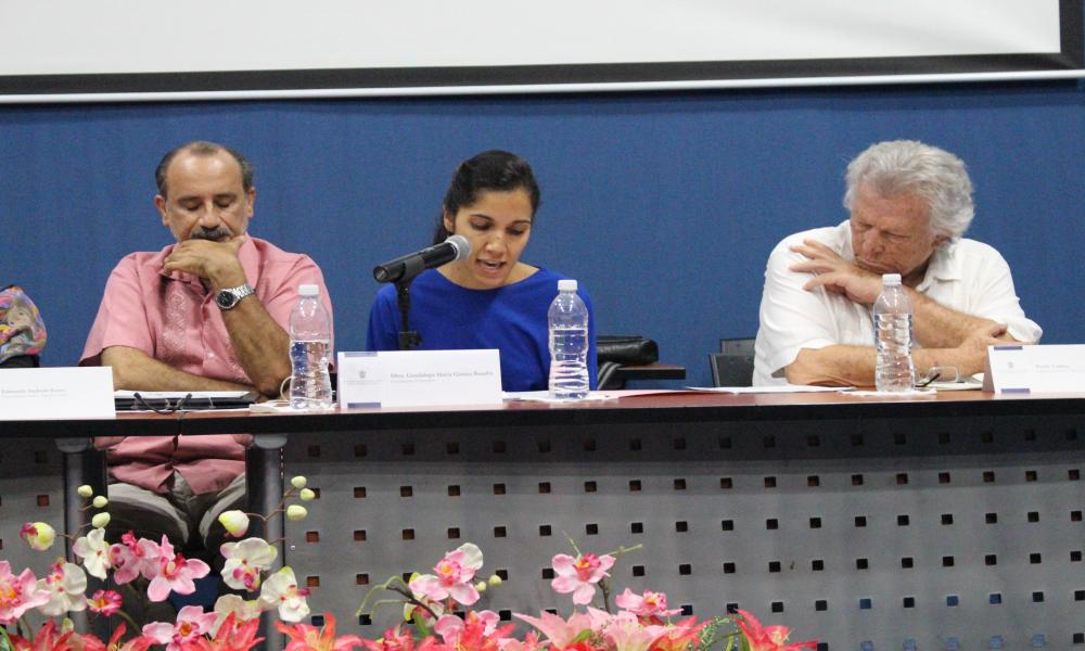 Buscando Amor En memoria de Hugo Gutiérrez Vega