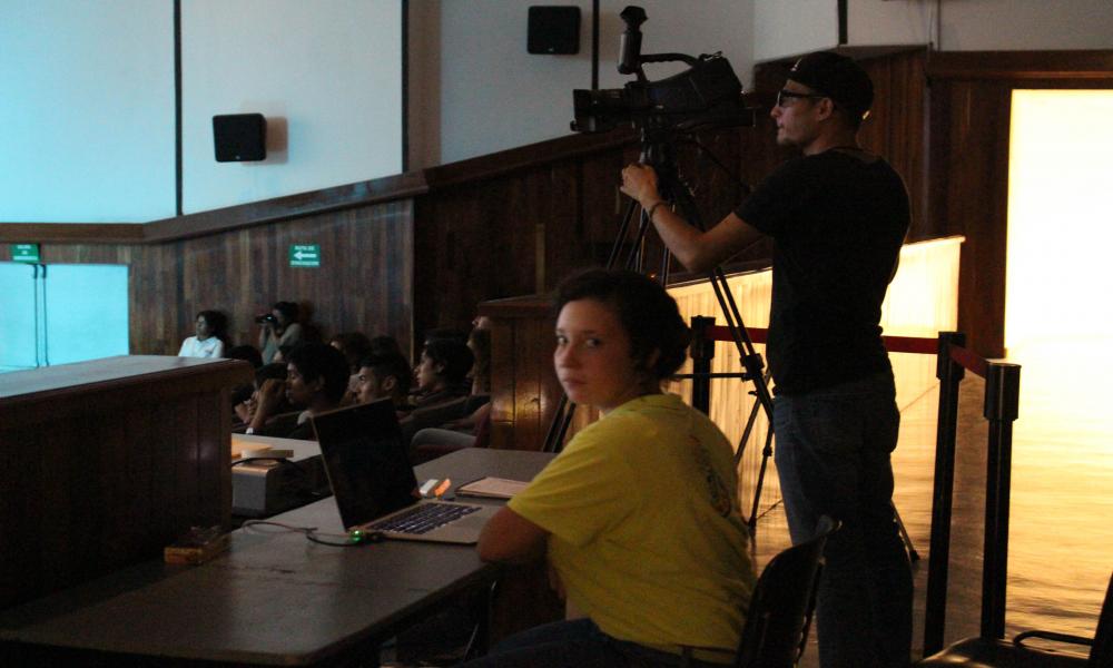 Los nuevos retos en el Diseño Gráfico en marco del DDH8