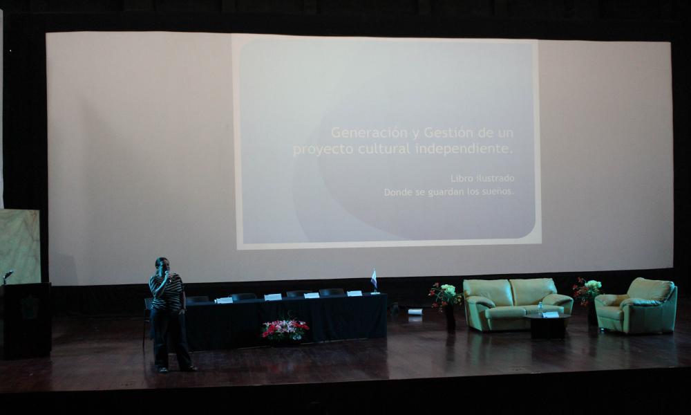 Los nuevos retos en el Diseño Gráfico en marco del DDH8