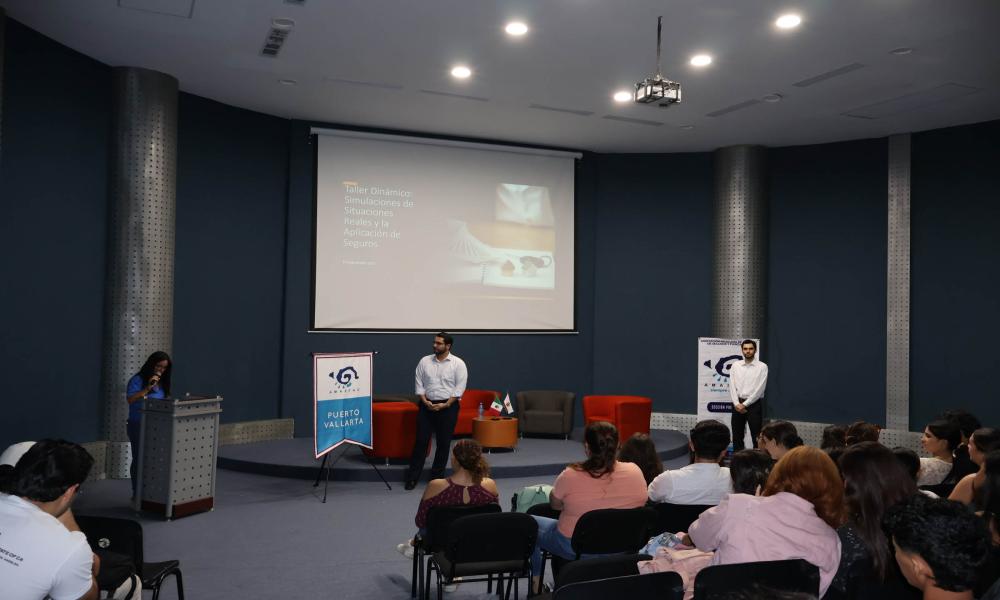 Gran interés generó la mesa redonda: “Seguros Esenciales para Jóvenes: ¿Cuáles, ¿Cuándo? y ¿Cómo Elegirlos?