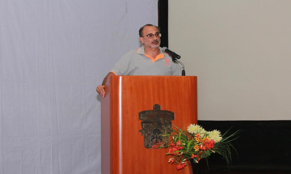 Del Dicho al Hecho 10 años de innovación en Diseño Gráfico