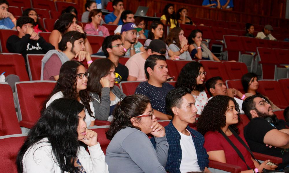 Del Dicho al Hecho 10 años de innovación en Diseño Gráfico