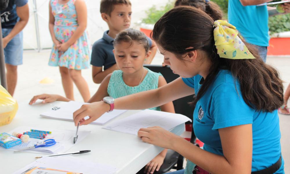 Atienden universitarios a más de 330 personas en Joyas del Pedregal