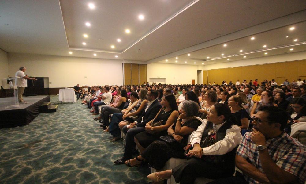 El Dr. Jorge Téllez López impartió la conferencia “Inclusión” en el 1er. Encuentro de Formación Educativa