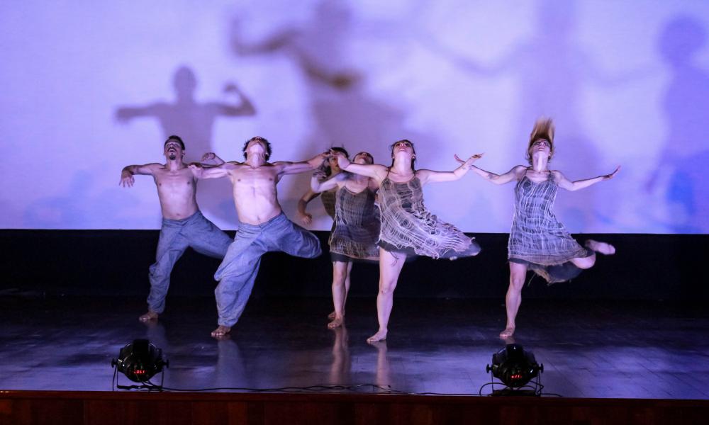 Cautiva estreno mundial de danza contemporánea en CUCosta