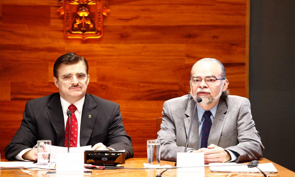 Admite la UdeG a 70 mil 102 estudiantes