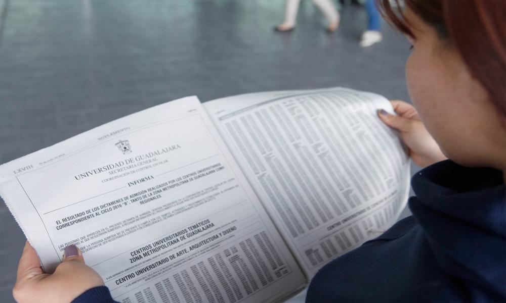 Admite la UdeG a 70 mil 102 estudiantes