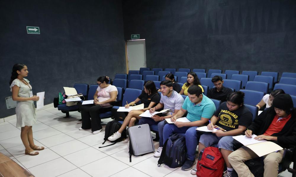 Imparten Taller Contable: “Pagos Provisionales del Impuesto Sobre la Renta”