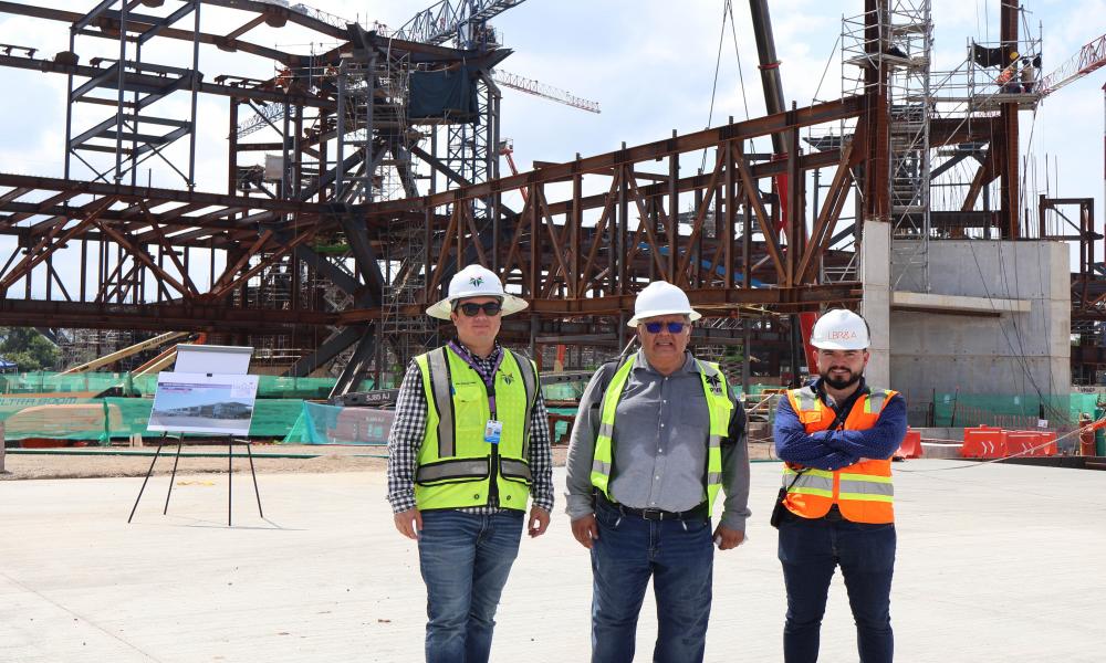 Estudiantes de Arquitectura realizan proyecto en base a la obra de la terminal 2 del Aeropuerto Internacional de Puerto Vallarta