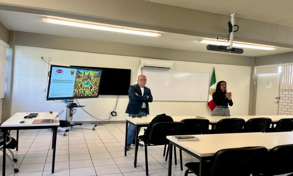 Se realizan curso-taller gracias a la vinculación con la Universidad Da Coruña