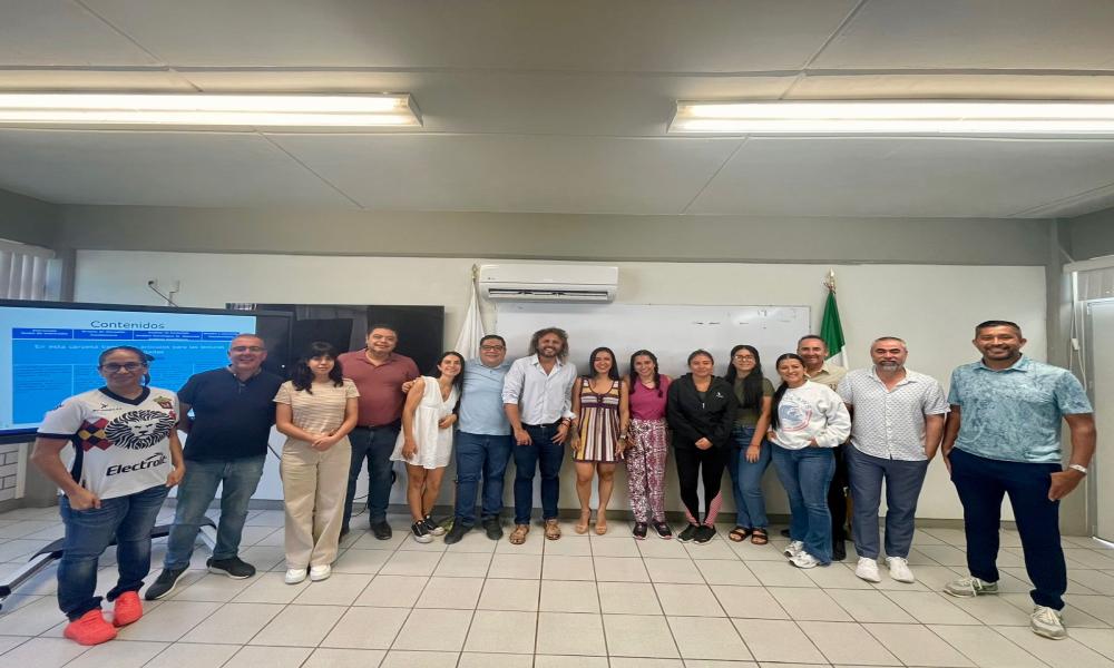 Se realizan curso-taller gracias a la vinculación con la Universidad Da Coruña