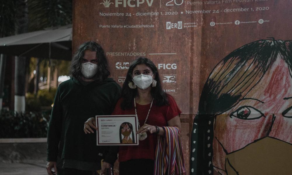 Sandra Solares, movió el corazón del público con “Ni tuyo, ni mía”