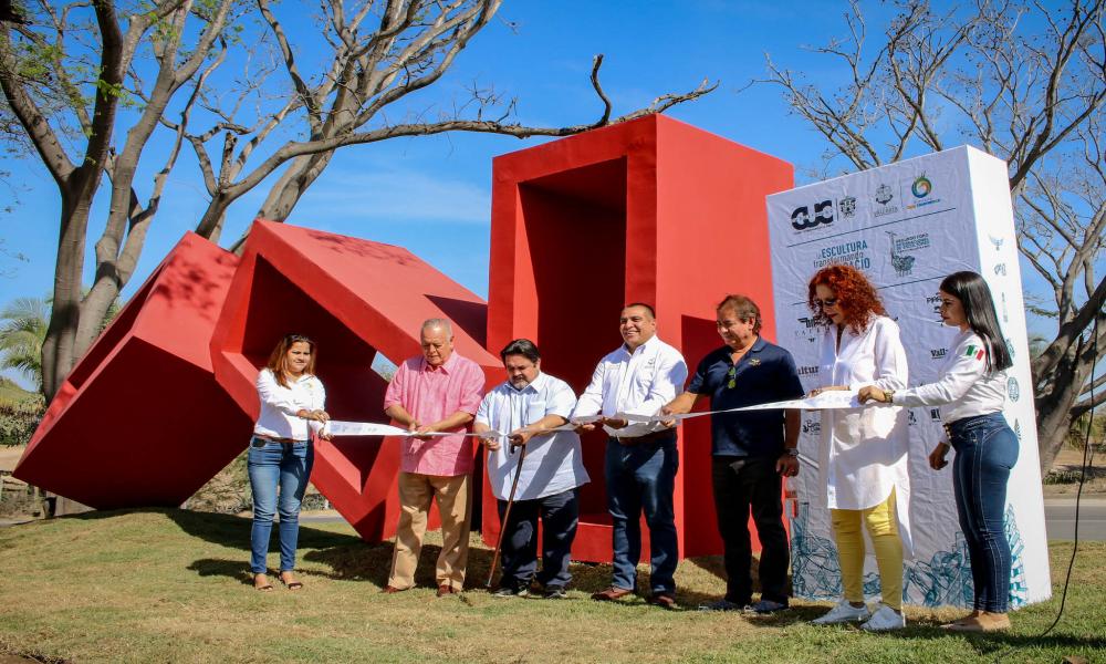 Esculturas del FIE18 Transformando el Espacio Urbano de Puerto Vallarta