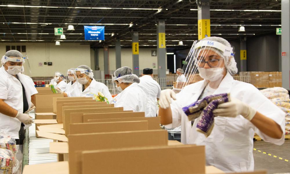 UdeG entrega 13.5 millones de pesos para despensas destinadas a estudiantes con mayor necesidad