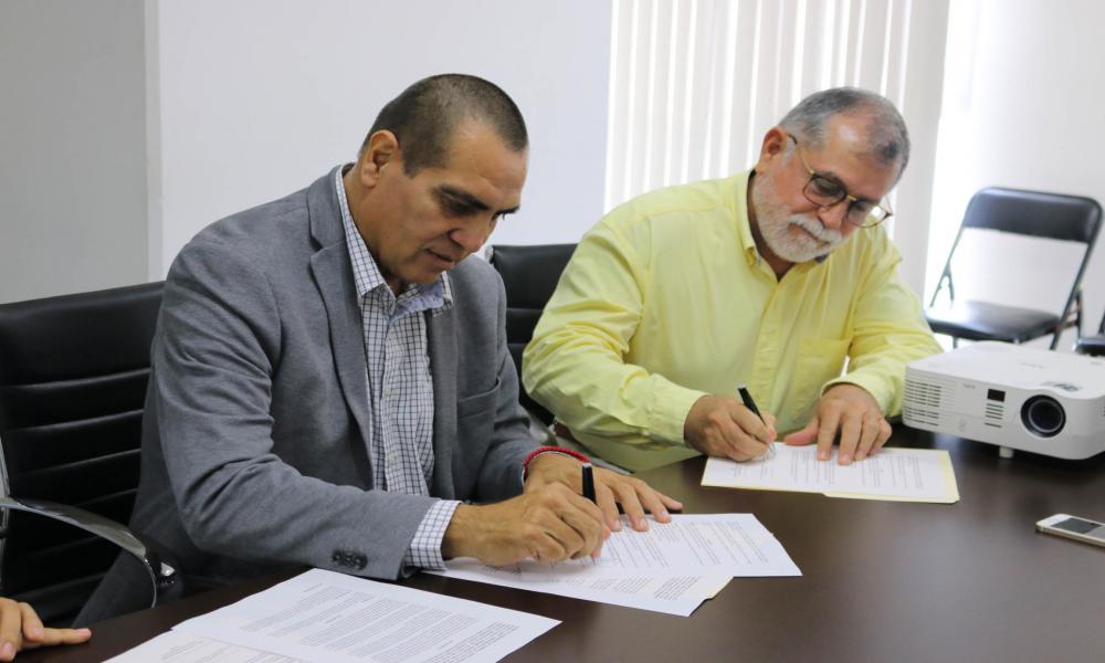 Firman CUCosta y H. Ayuntamiento de Puerto Vallarta, Acuerdo de Colaboración, en Beneficio de Sociedad Vallartense y Turistas.