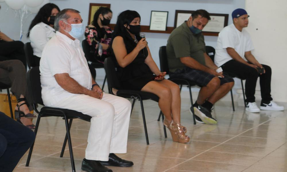 Ofrece CUCosta memorial a Galilea Rizo de la Rosa