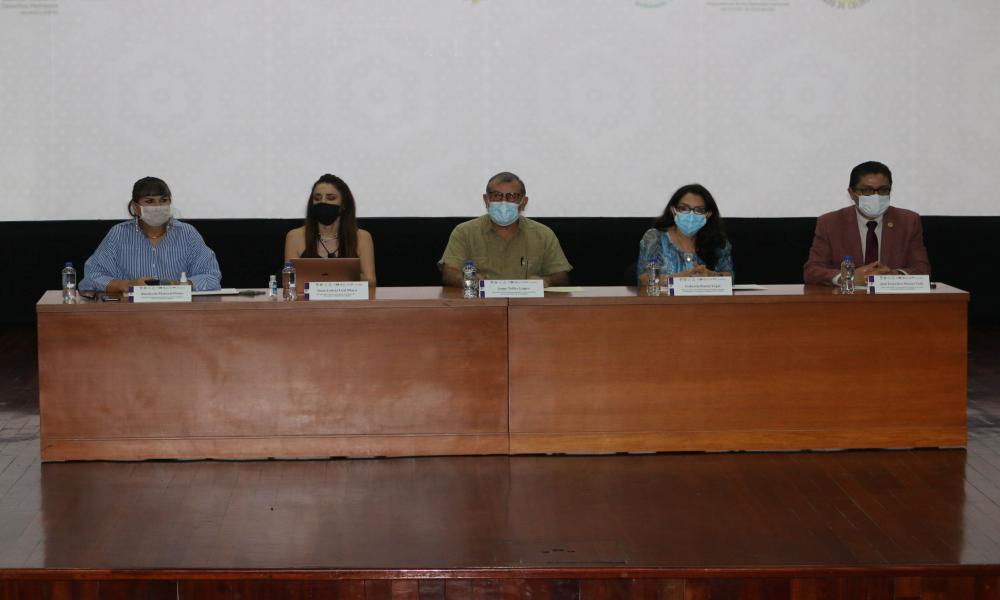 Defienden universitarios derechos humanos como salud y medio ambiente