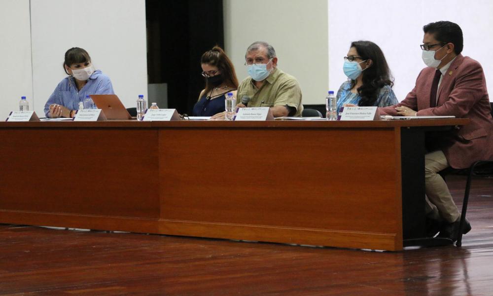 Defienden universitarios derechos humanos como salud y medio ambiente