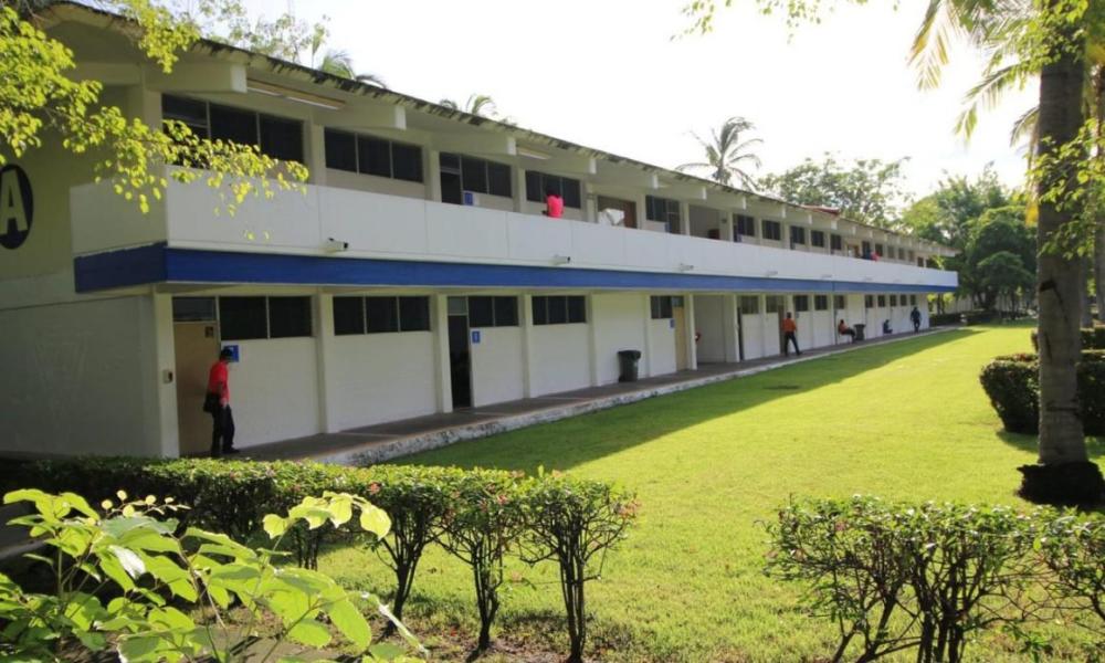 Se prepara la comunidad universitaria para regreso a clases en la modalidad híbrida