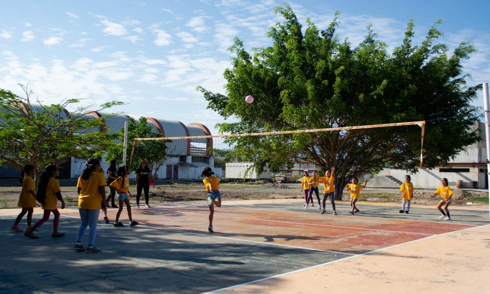 Deporte, cultura para 160 niños y jóvenes en el curso de verano Cucosta