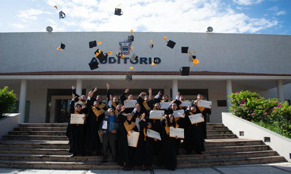 Egresó la XXXIV Generación de Licenciatura en Ingeniería de Telemática del CUCosta