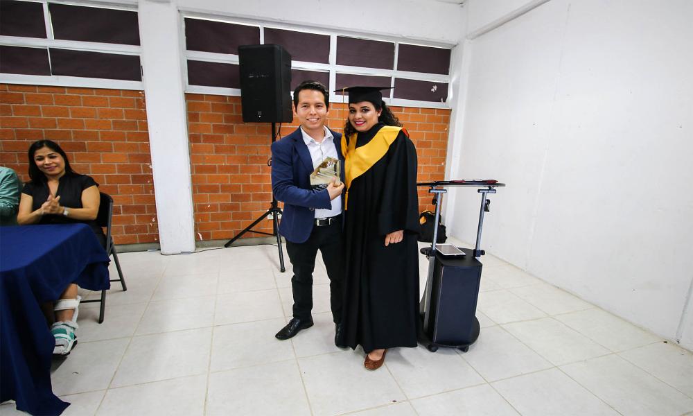 En el CUCosta, Sede de Tomatlán, Egresó Generación de Turismo y Administración