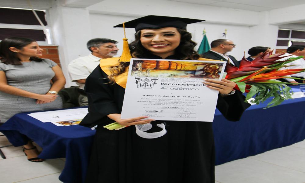 En el CUCosta, Sede de Tomatlán, Egresó Generación de Turismo y Administración