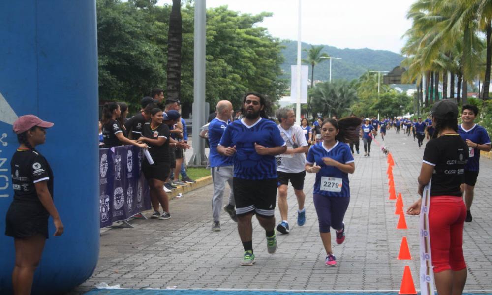 Más de 3 mil Participantes en la Tercera Carrera Leones Negros del CUCosta