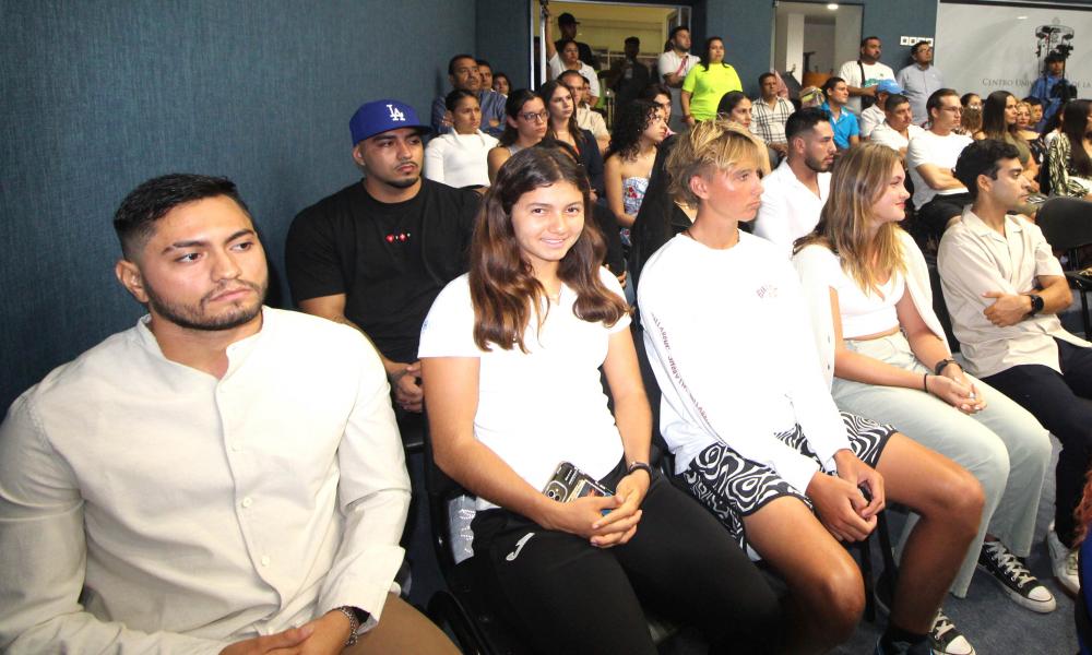 Estudiantes del CUCosta encabezan la lista de la “3ra. entrega del Galardón al Mérito Deportivo 2024 “Carlitos Contreras”