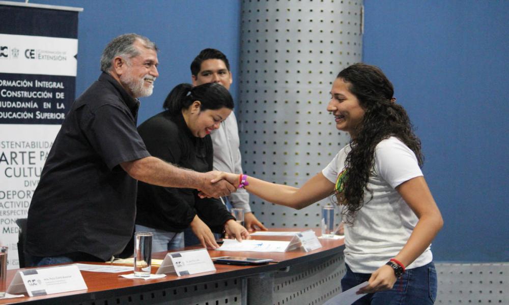 Autoridades Universitarias del CUCosta, Galardonaron a Deportistas Medallistas y Preseleccionados Nacionales
