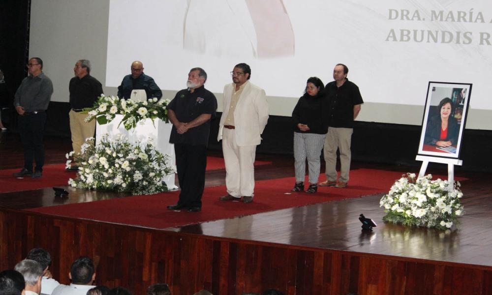 Rinden Homenaje Póstumo a la Doctora María Antonia Abundis Rosales, Catedrática del CUCosta