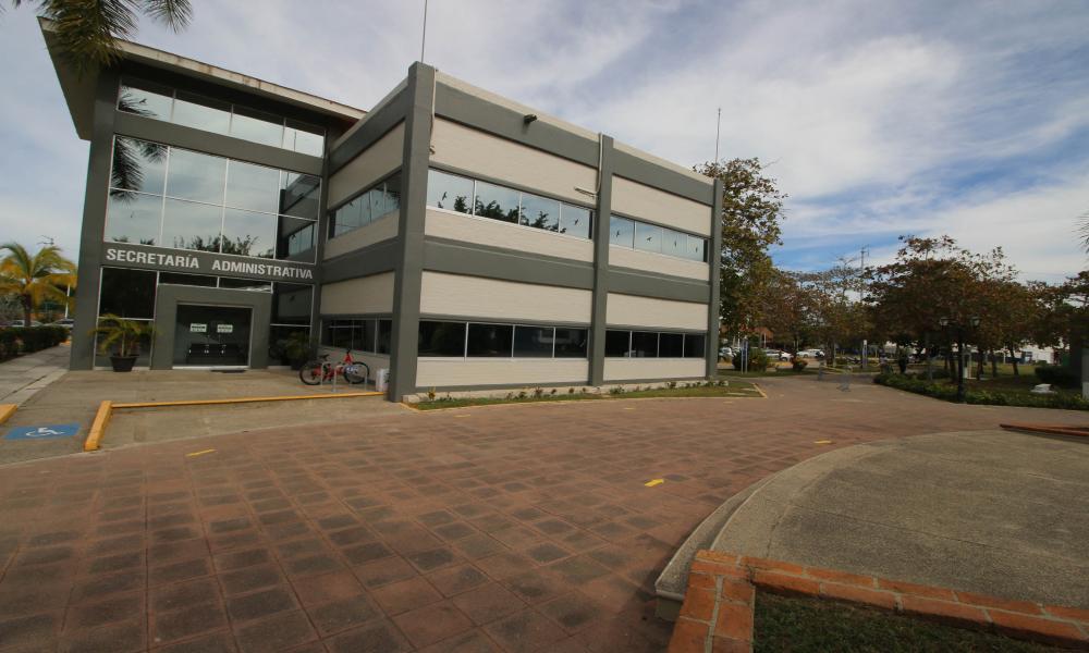 Se suspenden dos semanas labores administrativas en la UdeG